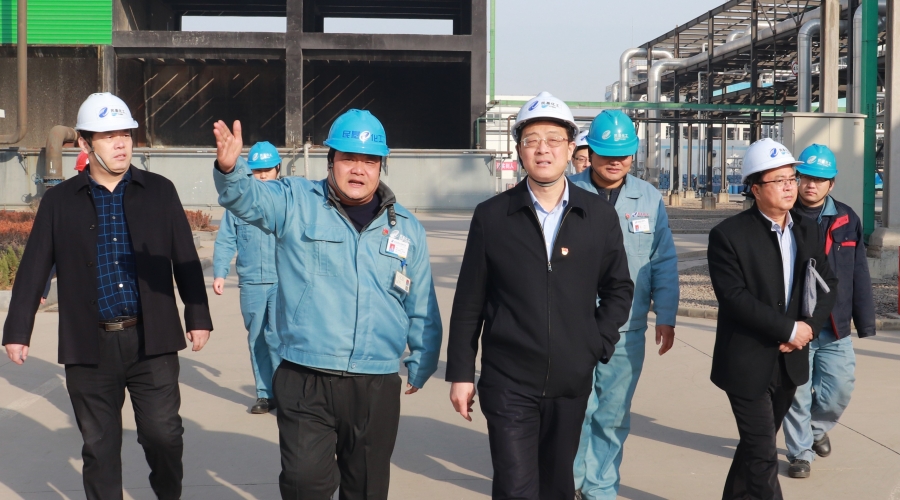 張店區(qū)委副書記、區(qū)長王金棟來公司調(diào)研市重大項目推進(jìn)情況